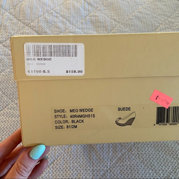 MICHAEL KORS WEDGES, Size 8 1/2 - Picture 9 of 12